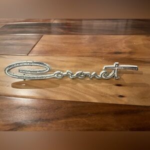 Dodge Coronet OEM 1965-1967 Silver Emblem Cream paint 2579808 collector VTG
